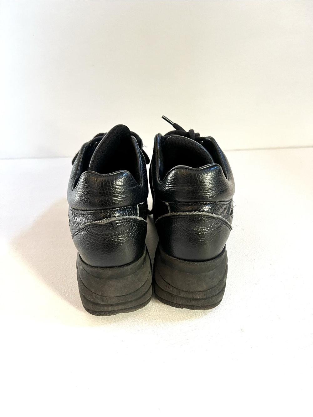 L'INTERVALLE | Black Chunky Sneakers - Picture 3 of 6